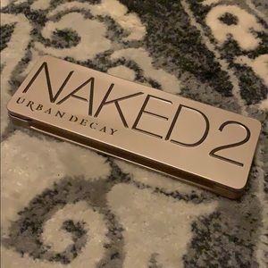 Urban Decay Naked 2 eyeshadow palette w/ brush